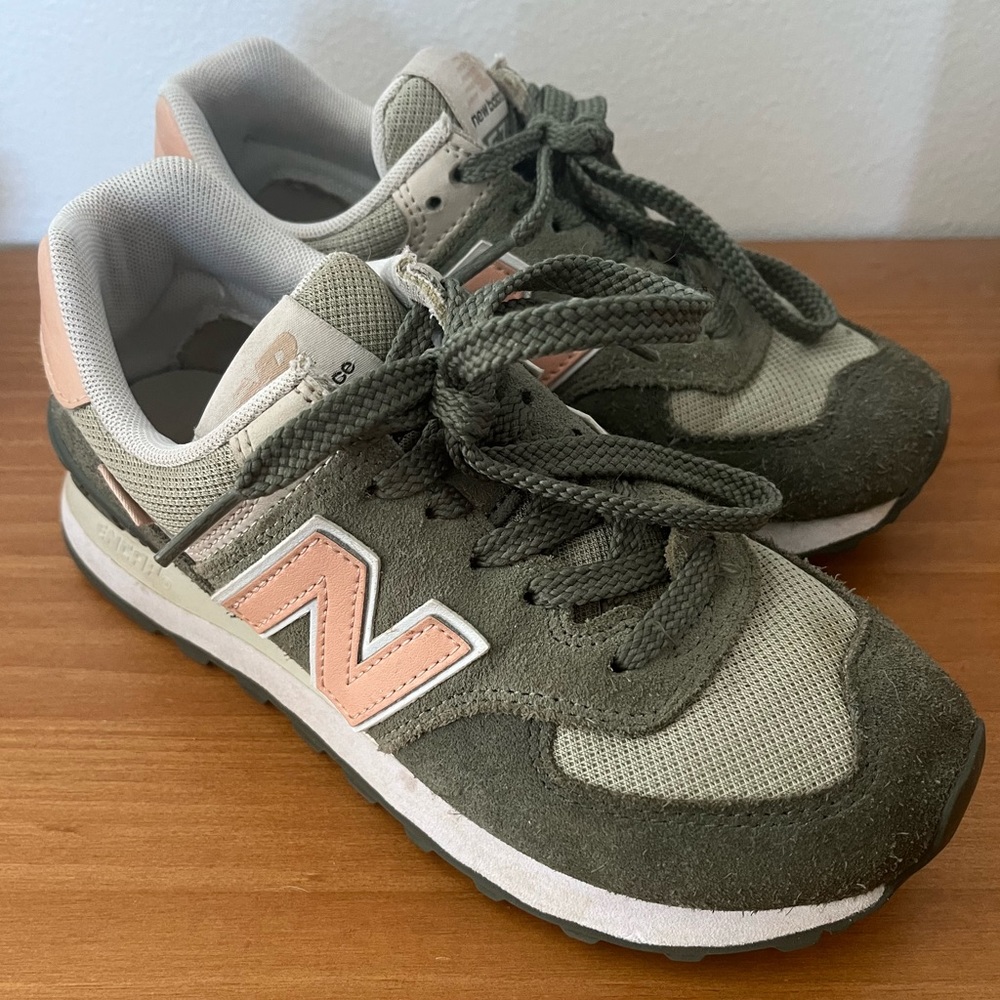New Balance Sneakers